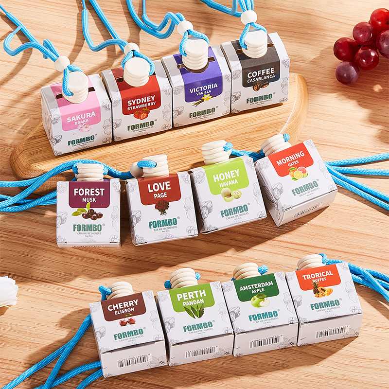 Parfum de mașină Blossom & Berry - Odorizant suspendat cu esență naturală florală și fructată Accesorii pentru parfum de mașină de lux 8 ml